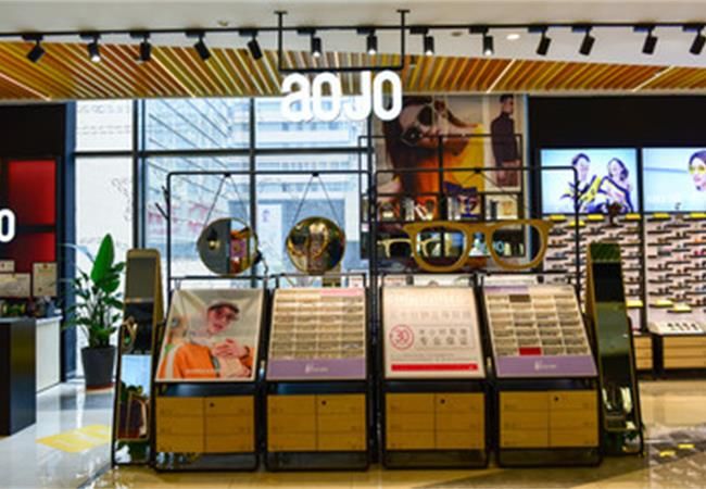 如何讓合肥眼鏡店裝修走進(jìn)大眾視線?眼鏡店設(shè)計(jì)學(xué)問(wèn)你必須知道