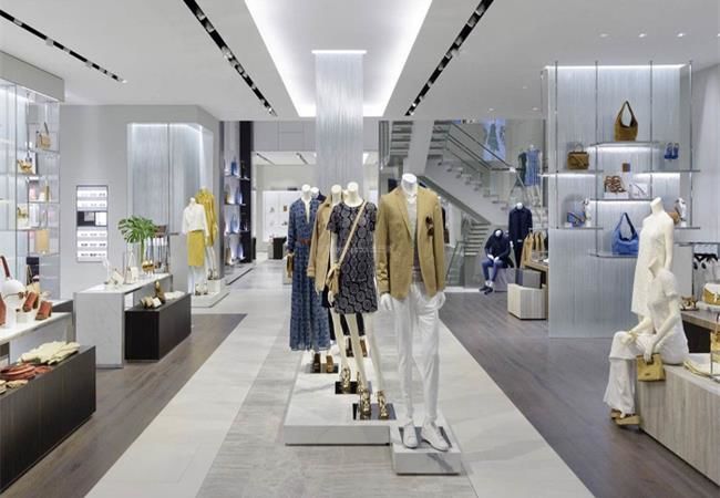 這樣設(shè)計(jì)合肥服裝店裝修，更容易吸引